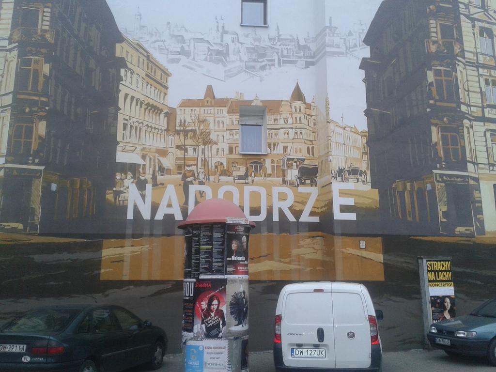 Apartament Venge -Cale Mieszkanie 46M2 Na Wylacznosc - Z Jedna Sypialnia I Jednym Sypialno-Salonem -3 Pietro Bez Windy- Rezerwacja Bez Karty Kredytowej-Klimatyzacja-Netflix-2 Lozeczka Dzieciece- Bezplatny Parking Publiczny Вроцлав Екстер'єр фото