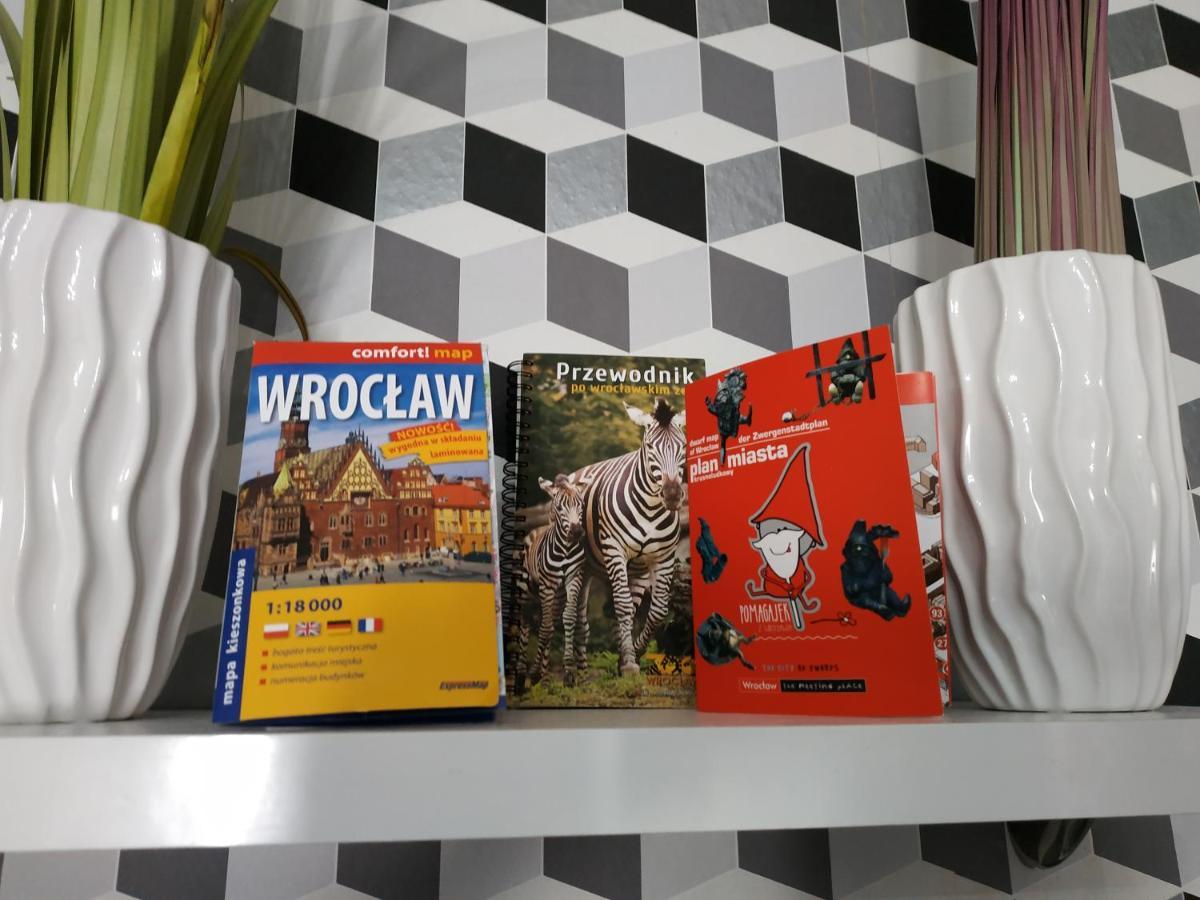 Apartament Venge -Cale Mieszkanie 46M2 Na Wylacznosc - Z Jedna Sypialnia I Jednym Sypialno-Salonem -3 Pietro Bez Windy- Rezerwacja Bez Karty Kredytowej-Klimatyzacja-Netflix-2 Lozeczka Dzieciece- Bezplatny Parking Publiczny Вроцлав Екстер'єр фото