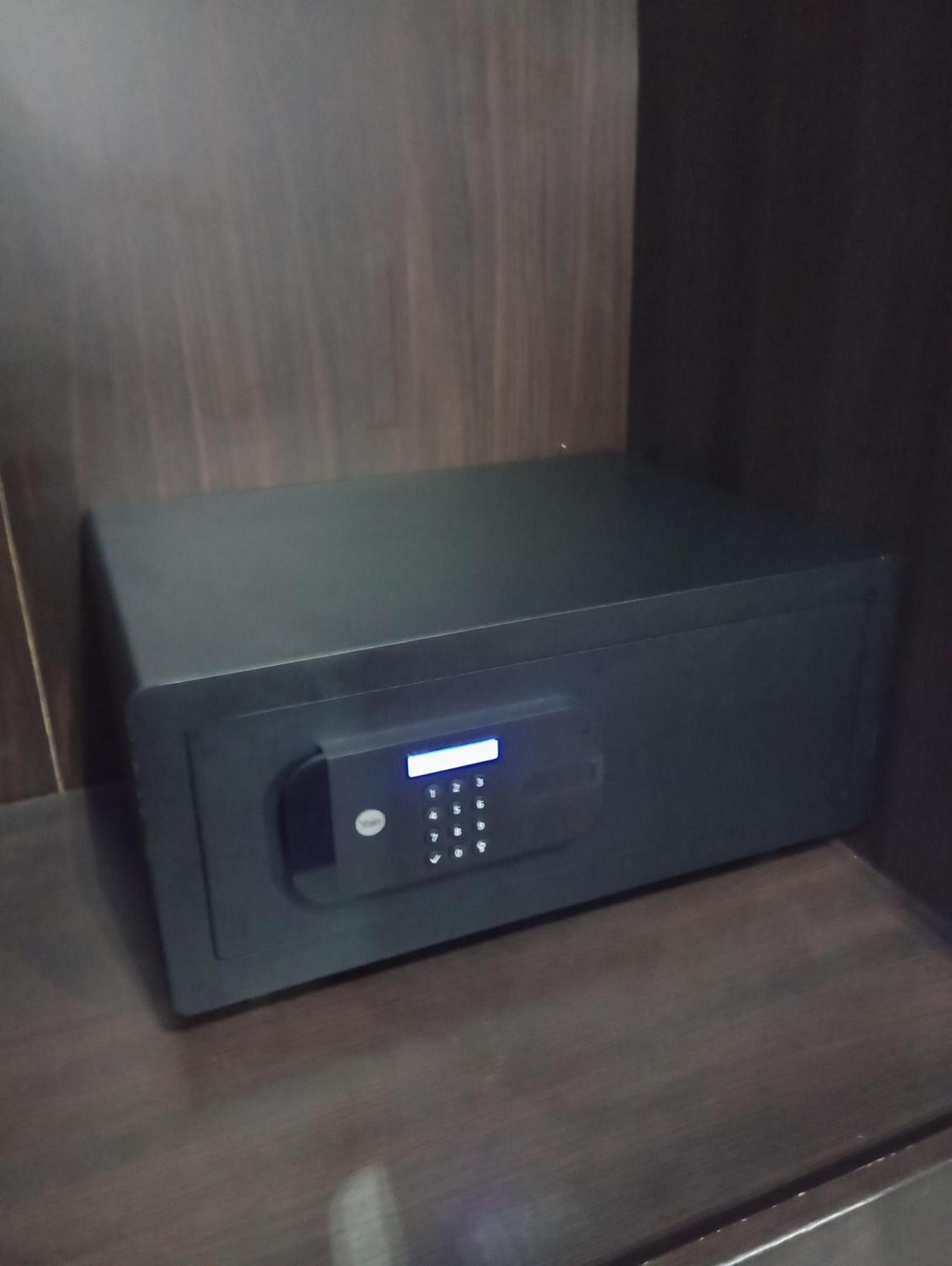 Apartament Venge -Cale Mieszkanie 46M2 Na Wylacznosc - Z Jedna Sypialnia I Jednym Sypialno-Salonem -3 Pietro Bez Windy- Rezerwacja Bez Karty Kredytowej-Klimatyzacja-Netflix-2 Lozeczka Dzieciece- Bezplatny Parking Publiczny Вроцлав Екстер'єр фото